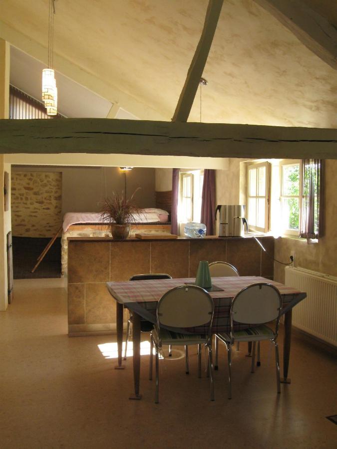 4 Collines Hagnicourt Exterior foto